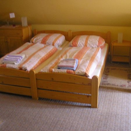 Apartments Nicol Κάρλοβι Βάρι Εξωτερικό φωτογραφία