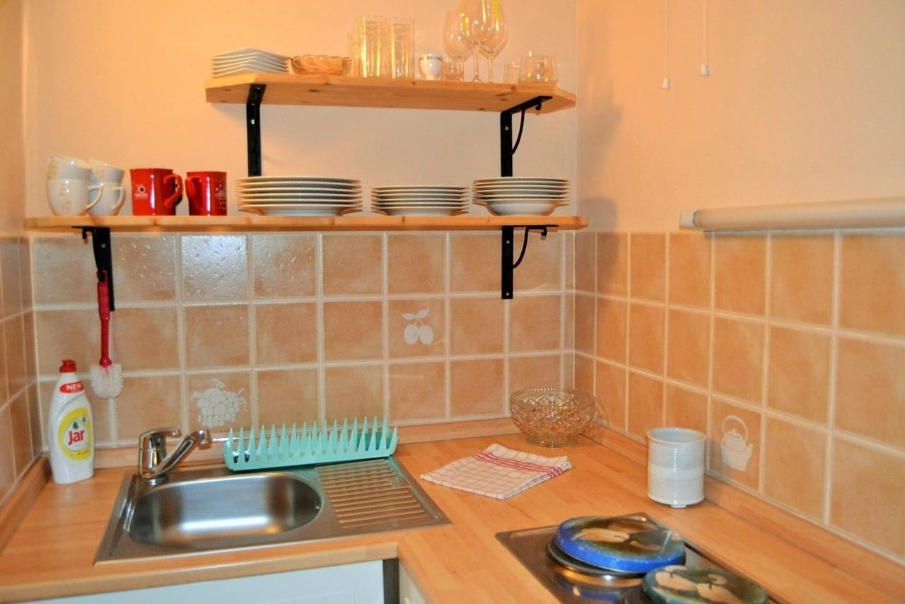 Apartments Nicol Κάρλοβι Βάρι Εξωτερικό φωτογραφία
